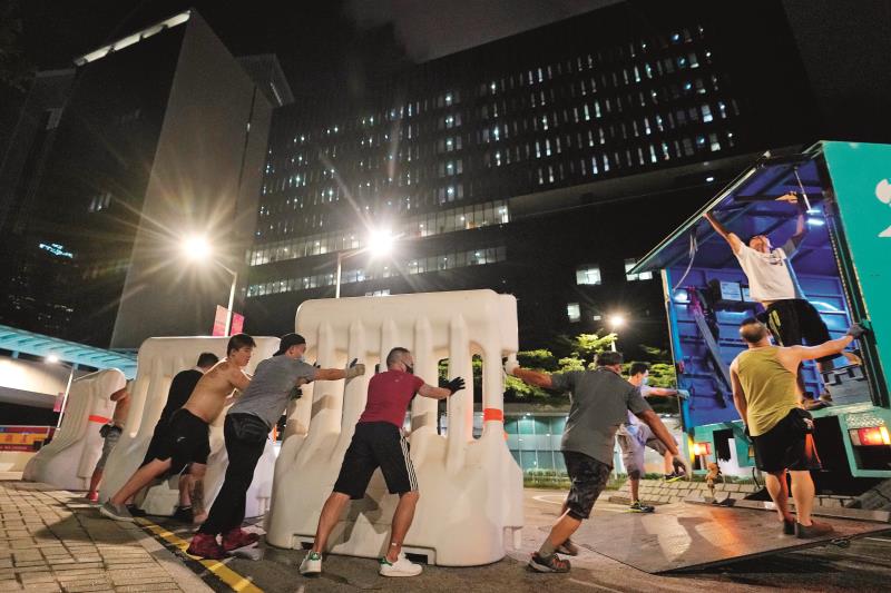 李家超，同為香港開新篇