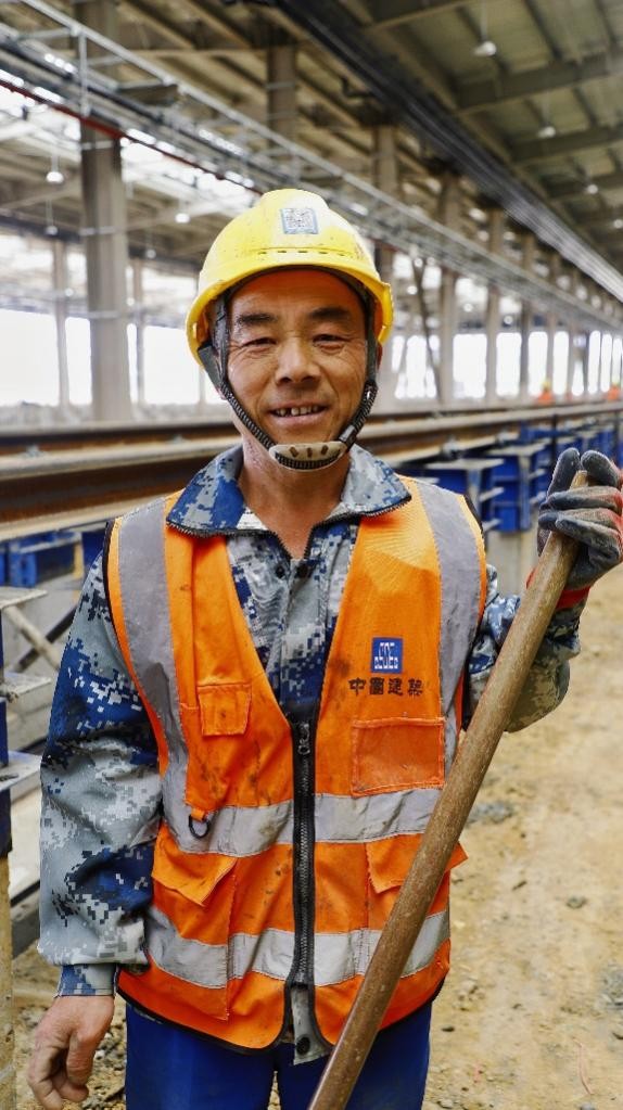 這個(gè)“五一”，成都軌道交通27號(hào)線一期建設(shè)者堅(jiān)守一線