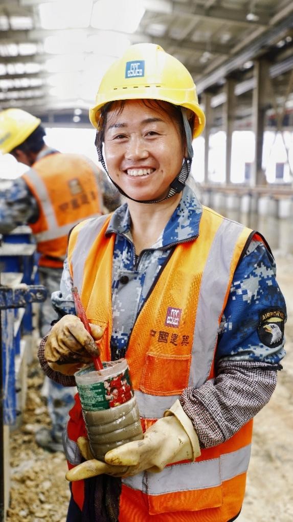 這個(gè)“五一”，成都軌道交通27號(hào)線一期建設(shè)者堅(jiān)守一線