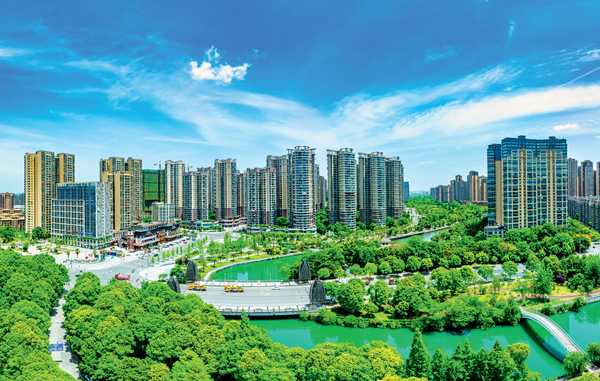 煙火慢城，在水一方