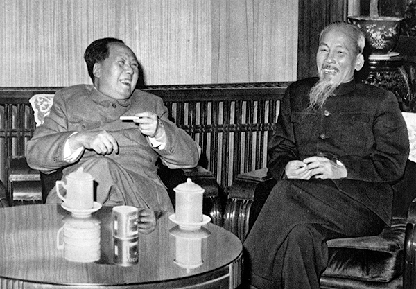 與國際人士,“環球同此涼熱”